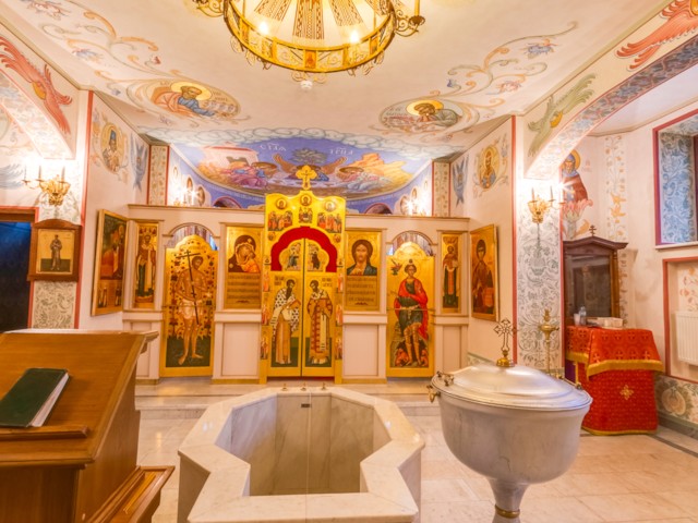 Храм священномученика Зосимы Крылатского